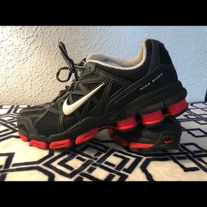 Nike Shox Size 10.5 ***MUST SEE***